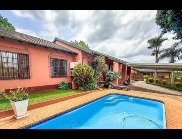 3 BEDROOM HOUSE FOR SALE IN GRANTHAM PARK